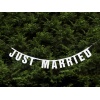 Svatební girlanda "JUST MARRIED" - bílá